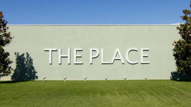 the-place-luxury-outlet
