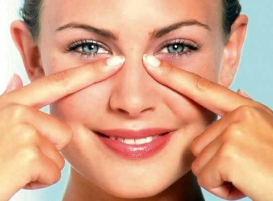 5 consigli efficaci per sbarazzarsi delle borse sotto gli occhi