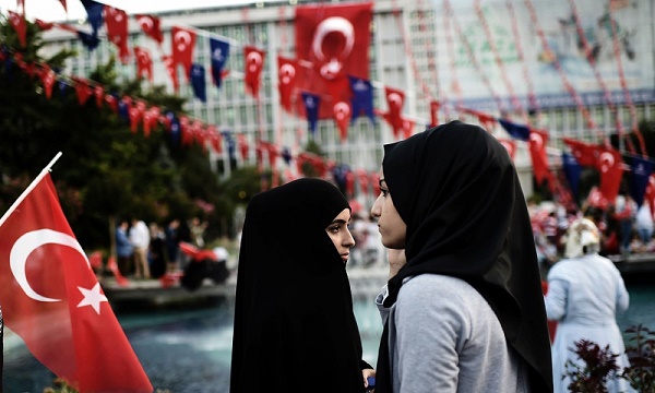 Donne principali vittime della repressione in Turchia