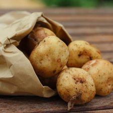 pasta-al-forno-con-patate-un-primo-veloce-e-economico-3