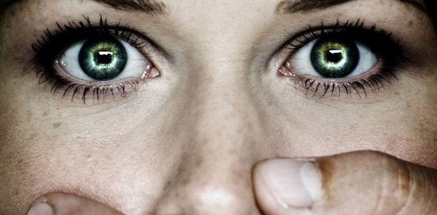 Violenza donne da Napoli un'app in 11 lingue per denunciare e informarsi