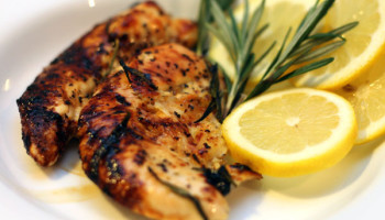 ricetta-pollo-arrosto-miele-e-limone