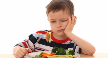 5 trucchi per far mangiare le verdure ai bambini