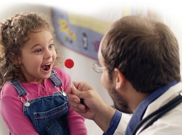 Influenza, vaccinare bambini già dai 6 mesi se al nido