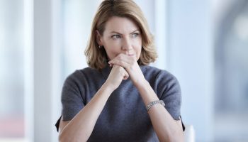 Studi rivelano che le donne che vivono in QUESTE aree vanno in menopausa 16 mesi prima