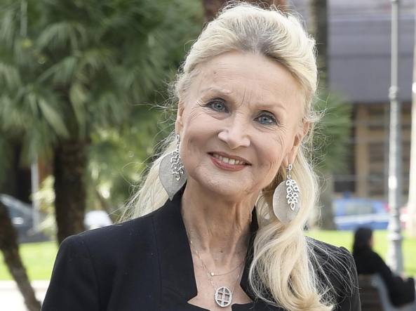 Barbara Bouchet Voglio fare film adatti alla mia età