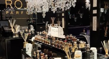 Il Profumo del Natale. Scopri quale fragranza indossare durante le festività