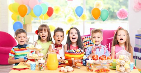 Come supportare i propri figli durante l’adolescenza