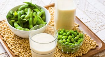 Abbassare il colesterolo con le proteine della soia è possibile: tutti i consigli
